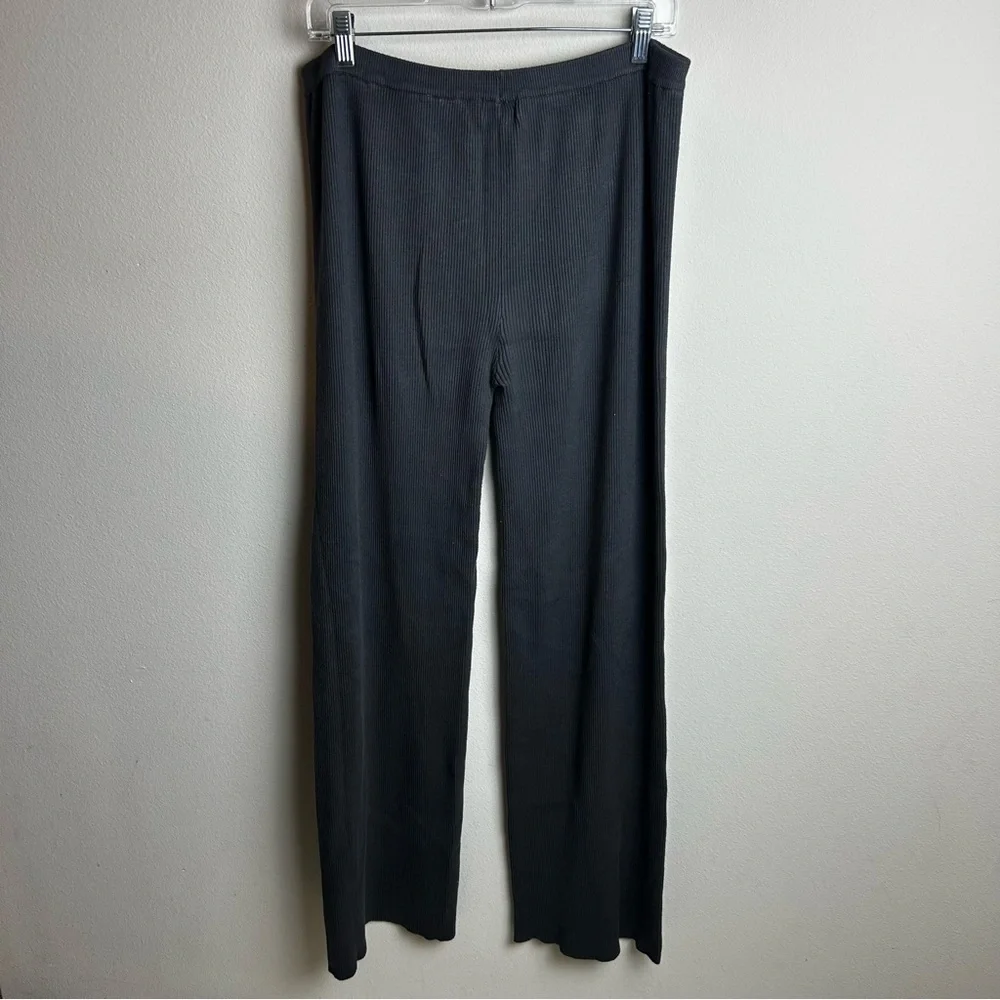 MESHKI Gray Ribbed Flare thick knit pants size: XXXL - Picture 8 of 8